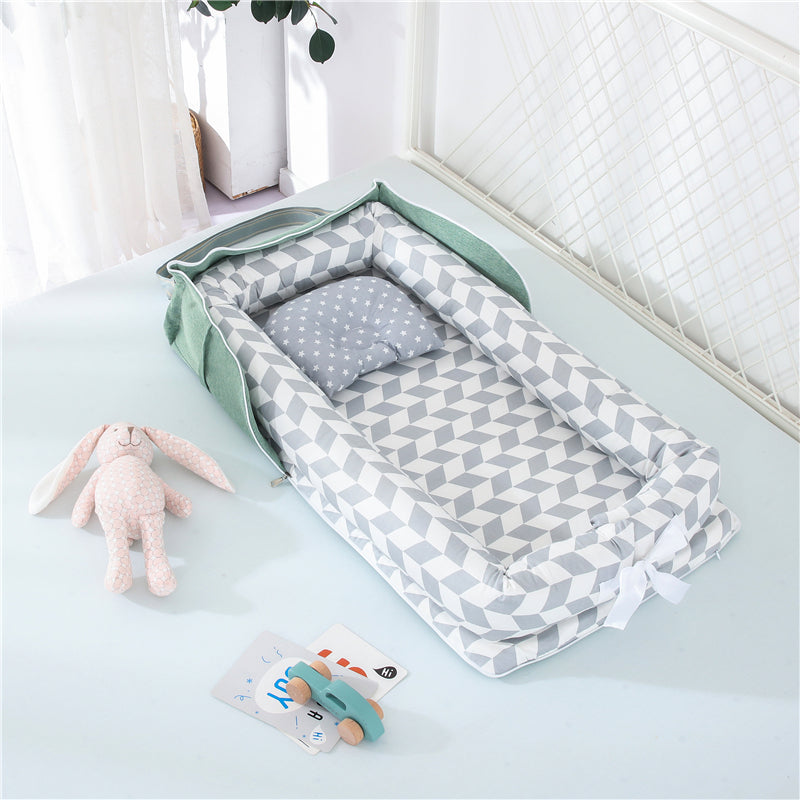 Portable Cotton Baby Crib – Foldable, Cozy & Secure Newborn Sleeping Nest