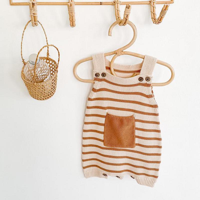 Knitted woolen jumpsuit for babies and infants - Babyblush