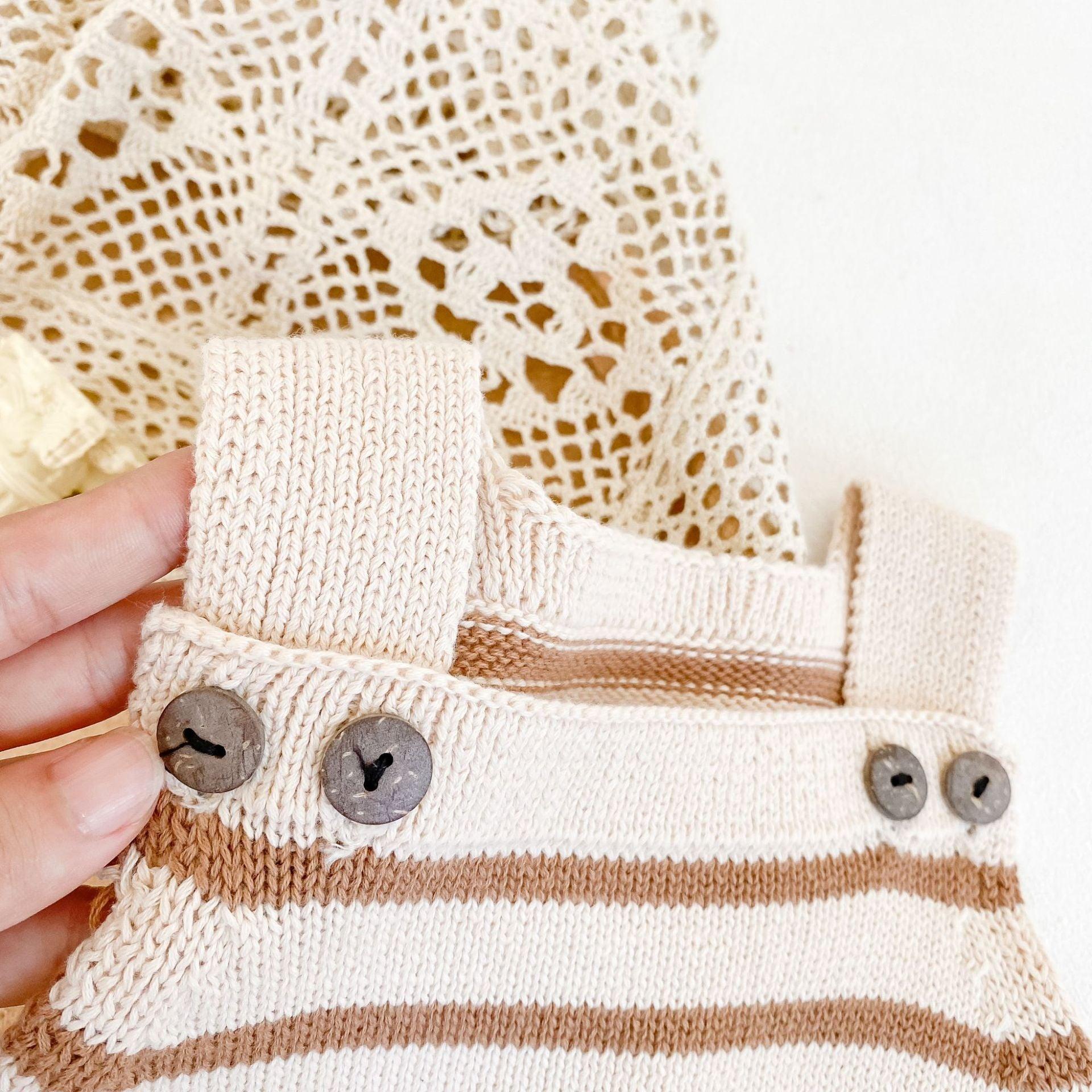 Knitted woolen jumpsuit for babies and infants - Babyblush