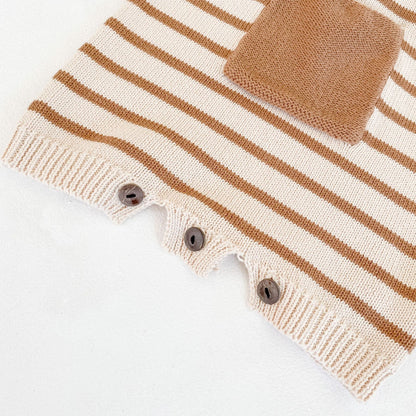 Knitted woolen jumpsuit for babies and infants