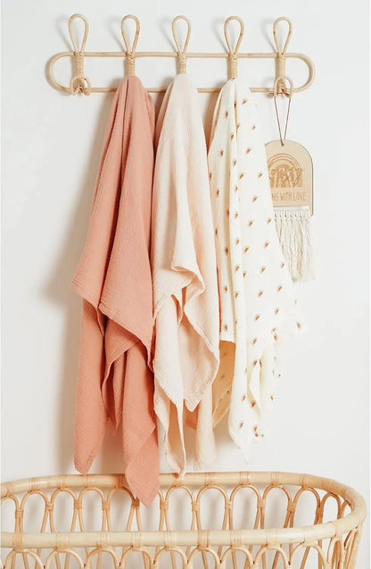 Baby cotton yarn quilt three-piece wrapping towel newborn six-layer wrapping blanket