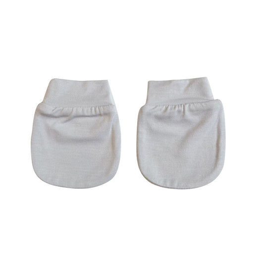 BabyBlush Bamboo Fibre Anti-Scratch Baby Gloves (0–24 Months)